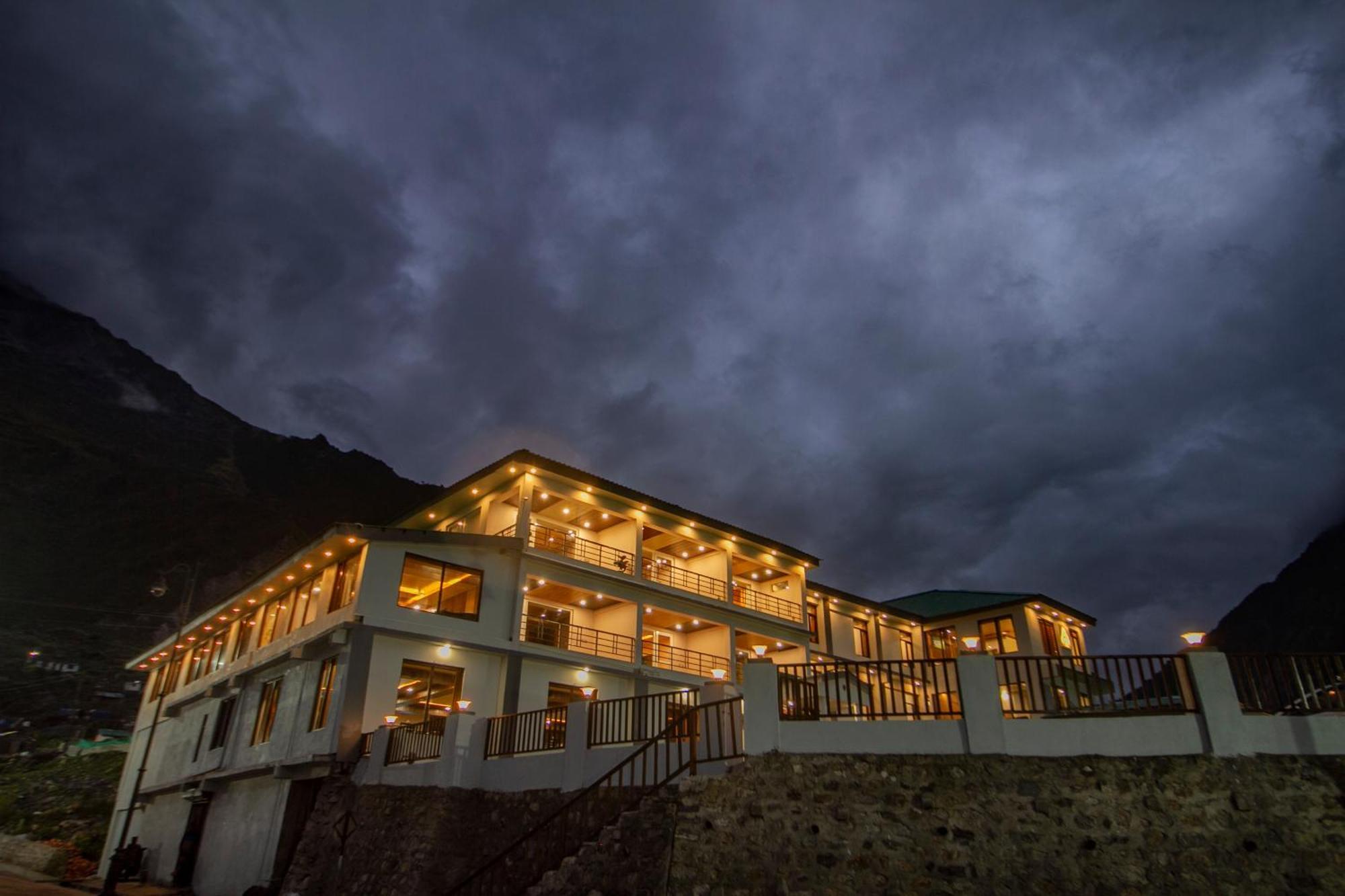 Amritara The Avadh Hotel Badrinath Luaran gambar